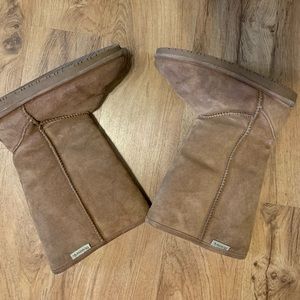 Size 6 bear paw boots